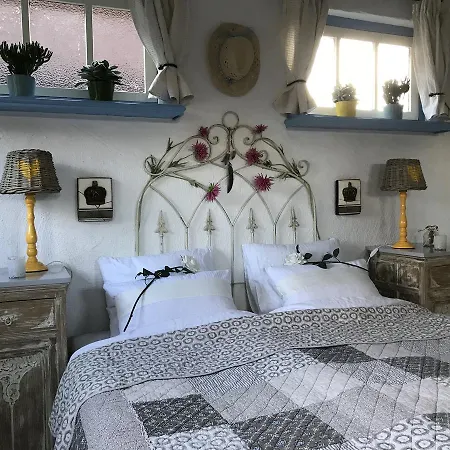 德欧德瓦尔奴特住宿加早餐旅馆 住宿加早餐酒店 3*